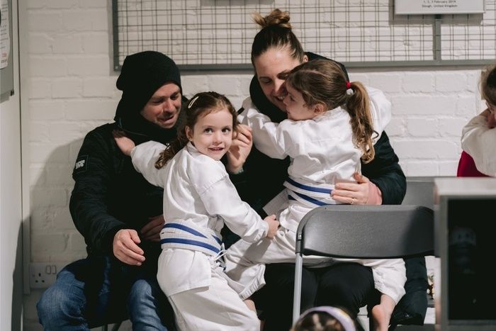 <center>Achieve Your Life Goals and Fitness Targets As a Family!<center>